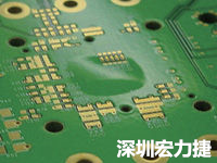 散热差可能导致PCB阻焊层的剥离。